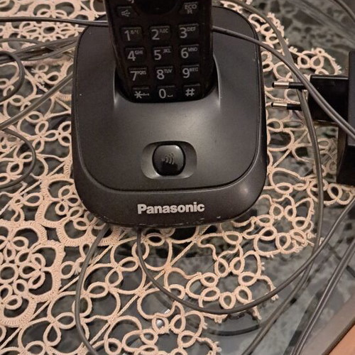 Panasonic KX-TG cordless phone used, black, speakerphone, extra handset support