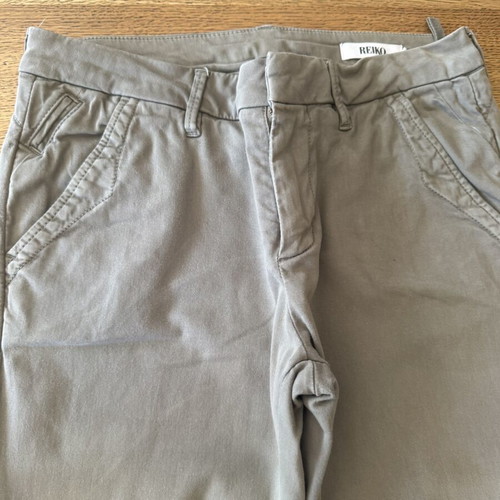 Reiko women's skinny pants no26 like new, khaki