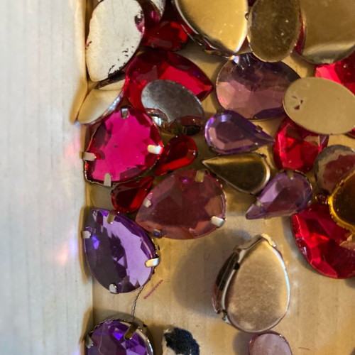 Crystals for embroidery used, various colors and shapes