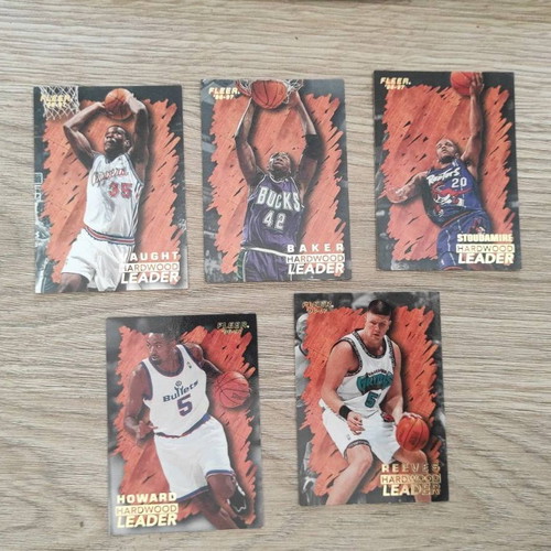 NBA Hardwood Leader Fleer 96-97 collectible card lot, 21 different