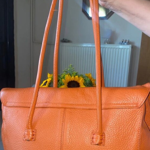 Shoulder bag Made In Italia leather, like new, orange