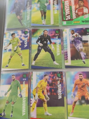 Top Class 24 Football 226/270 καινούργιο με 4 holo giant France