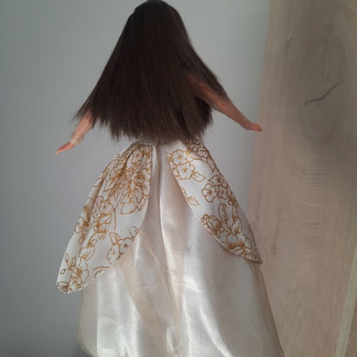 Mattel Club Wedd Special Edition 1997 Barbie doll with Mackie mold