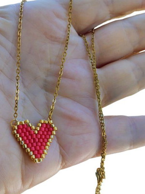 Steel necklace heart pendant with miyuki delica beads