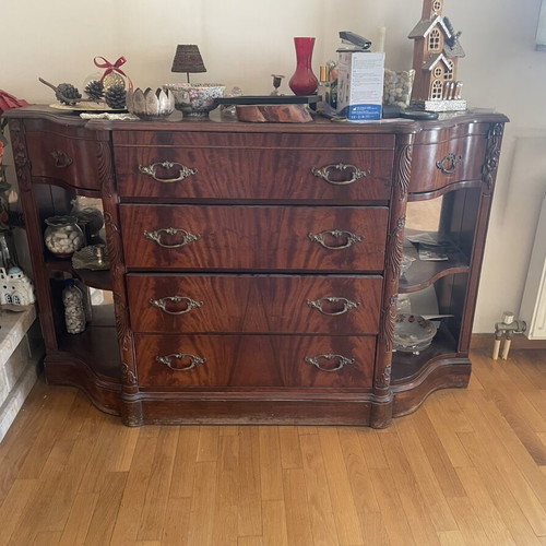 Vintage wooden chest of drawers with 4 drawers, brass handles, mahogany veneer