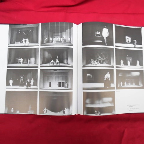 Album Skhnika Kostoumia by Dionysis Fotopoulos in excellent condition