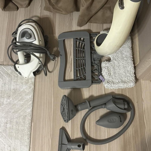 Shark Lift-Away Professional Steam Pocket Mop used