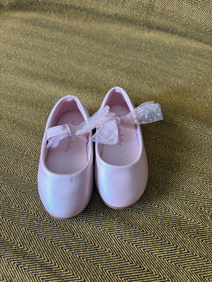 Baby ballerina shoes new, size 21, pink
