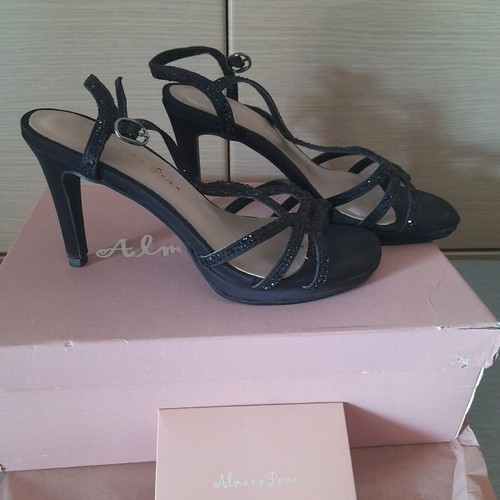 Alma en Pena sandals new, size 36, black