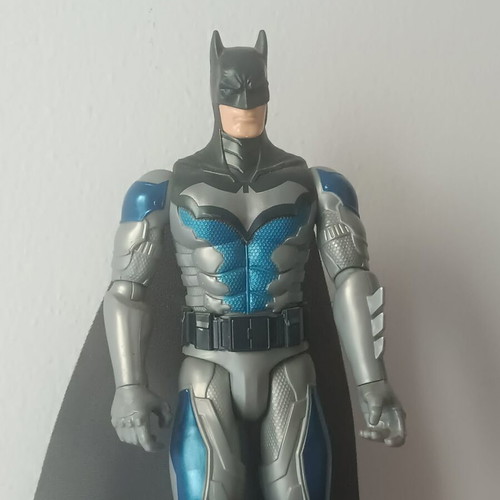 Batman figure 30 cm used, excellent condition
