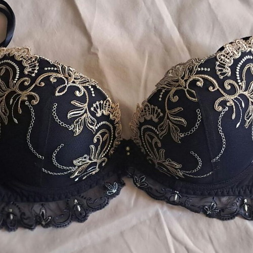 Lise Charmel bra new size EUR 75D with Swarovski crystals beige and blue