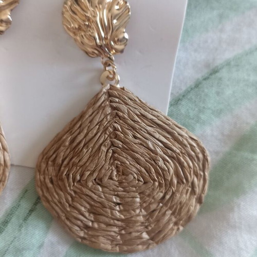 Summer Earrings new, beige and gold