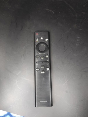 Τηλεχειριστήριο Samsung SolarCell για Smart TV με φόρτιση USB-C