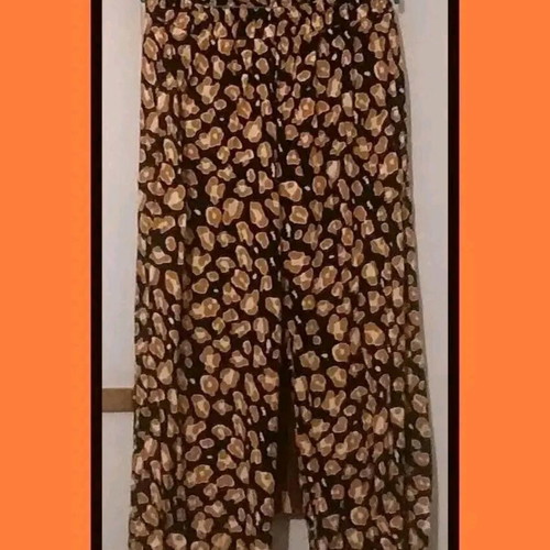 Camel color pants with beautiful pattern, like new