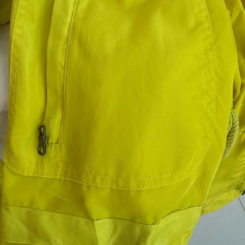 Sarah by Sarah Lawrence windbreaker like new, size 42, yellow