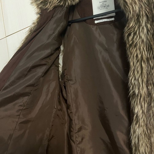 Bershka fur like new without wear