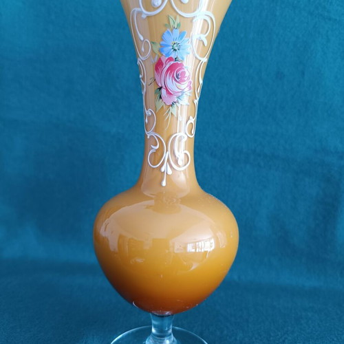 Italian Stelvia Opalina Fiorentina vase like new, orange, hand-painted
