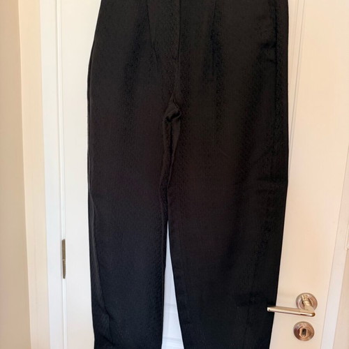 Zara pants black new jacquard type size M