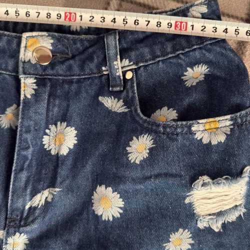 Tezenis jeans shorts size M like new, blue