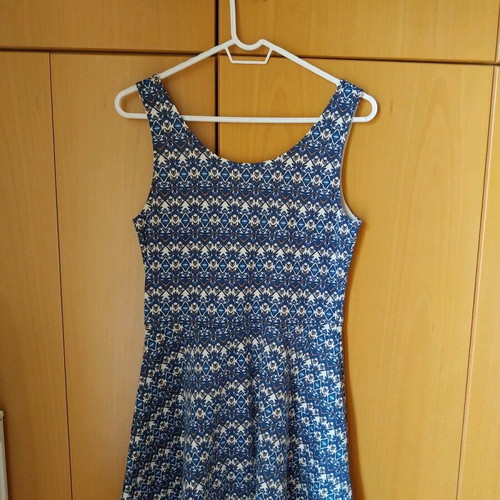 H&M dress used white-blue size L