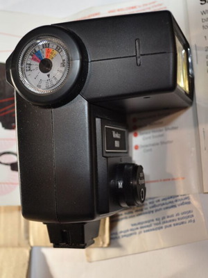 Vivitar 283 Auto Thyristor Flash new