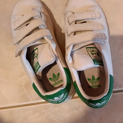 Stan Smith shoes like new