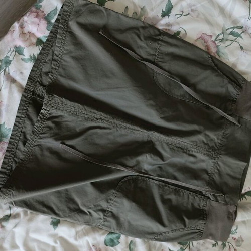 Prenatal skirt green like new, comfortable material, size XS