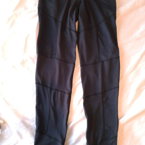 Body Action leggings black new, size M with sporty and sexy mesh