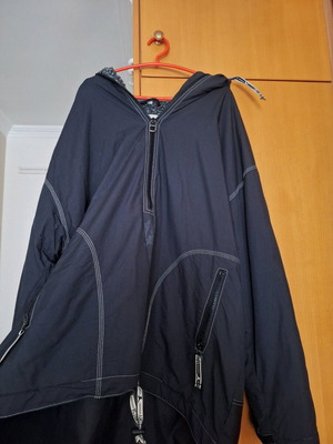 Men's jacket new, size XXL with lining and hood