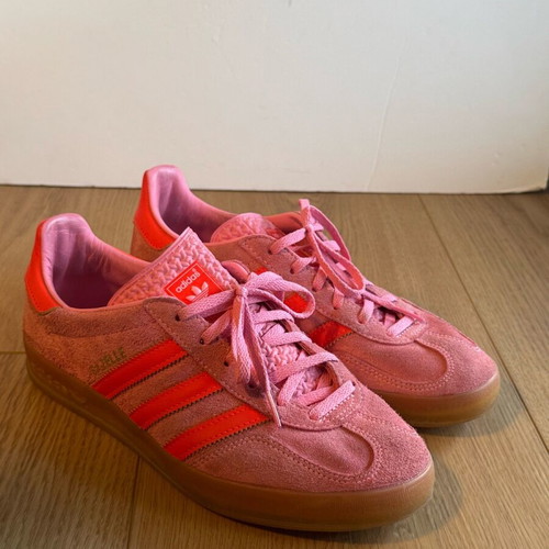 Adidas Gazelle pink athletic shoes like new, size 40.5
