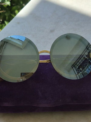 Victoria Beckham vintage oversize sunglasses with round lenses