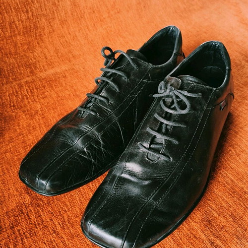 Men's leather shoes Road like new, size 44, black