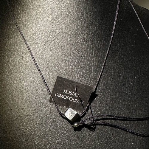 Necklace with wishes new with its box
