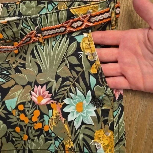 Maison Scotch Jungle Print Shorts New with Braided Belt W29