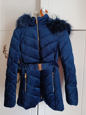 Velvet blue jacket size M like new