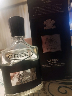 Creed Aventus perfume like new, authentic
