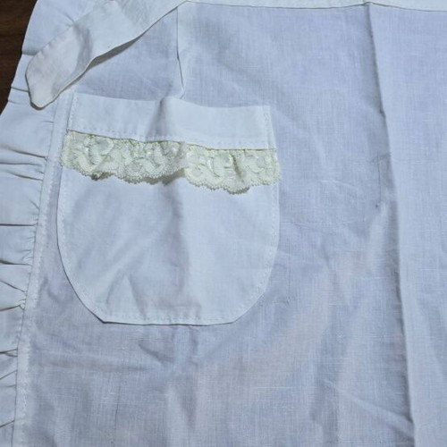 Vintage white waist aprons set of 3 like new with lace designs