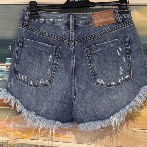 One Teaspoon Outlaws Denim Shorts like new, size 27, blue