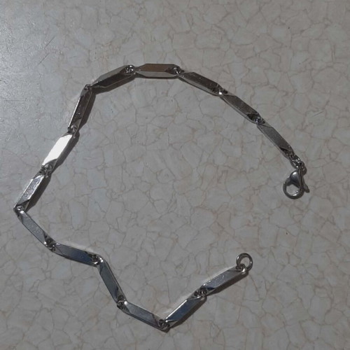Stainless steel men's bracelet brand new no6