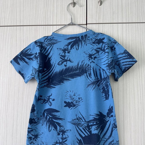 NEK Kids Wear Ride Waves T-shirt like new, size 5 (110cm)
