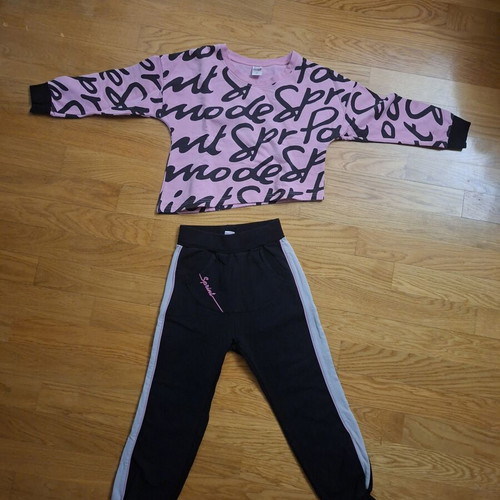 Sprint girls' tracksuit set size 8, like new, black and pink
