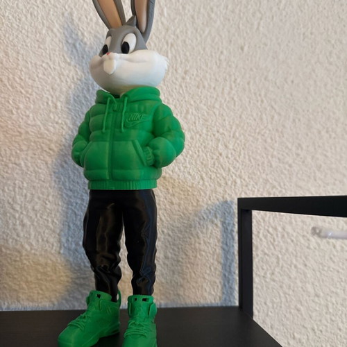 Urban Bugs Bunny figure like new, approx. 35cm tall