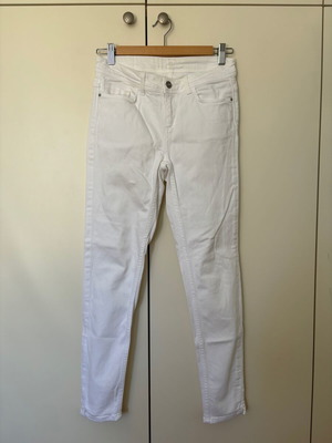 Λευκό τζιν skinny Zara σε άριστη κατάσταση, μέγεθος M 38