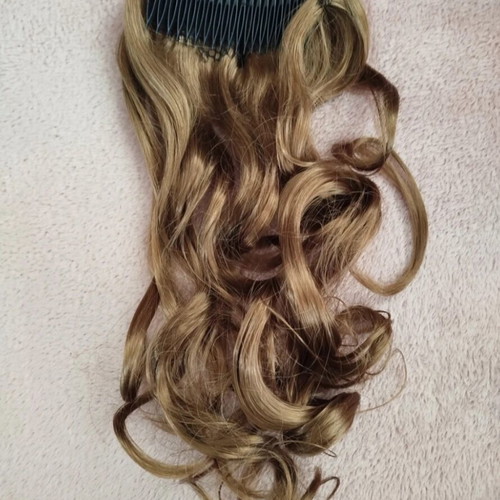 Hair extension ponytail with curls and comb new