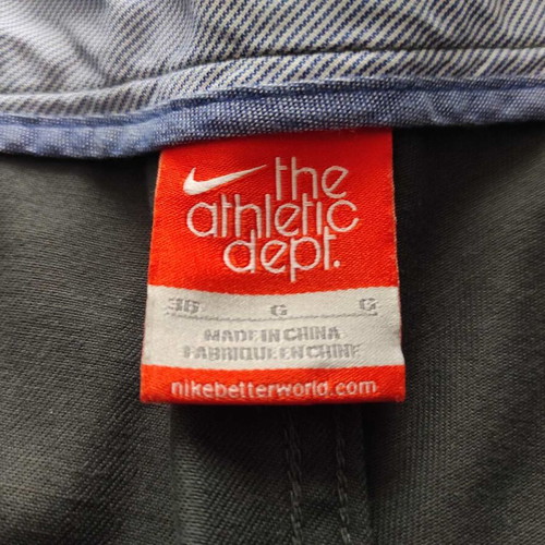 Nike men's shorts size Large like new, gray