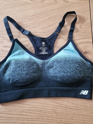 New Balance Seamless Medium-Impact Sports Bra Blue Black Size M New