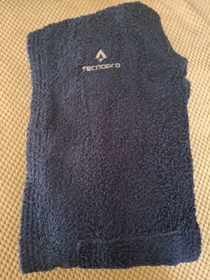 Children's bathrobe used