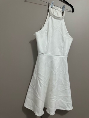 Shein dress white like new, size S