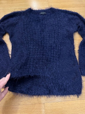 New Look mohair sweater size small like new, blue