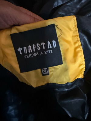 Trapstar jacket XL like new